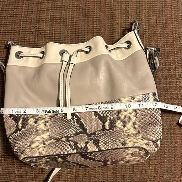 Michael Kors Bucket Handbag - Picture 6 of 7